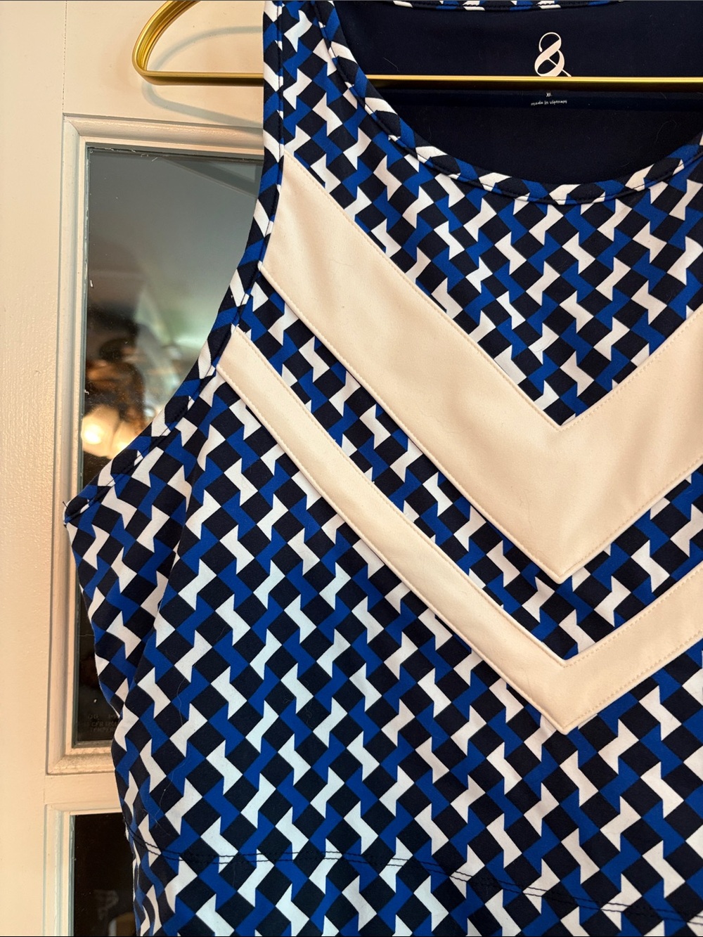 Lou & Grey Blue and White Geo-Print Crop Top Sports Bra Size XL - Picture 4 of 7